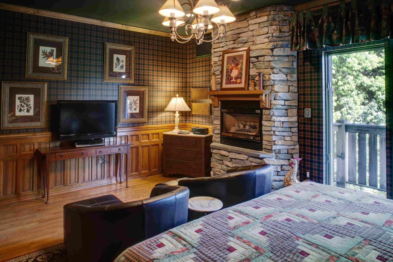 Twin Pine Manor Bed & Breakfast Ephrata Bagian luar foto