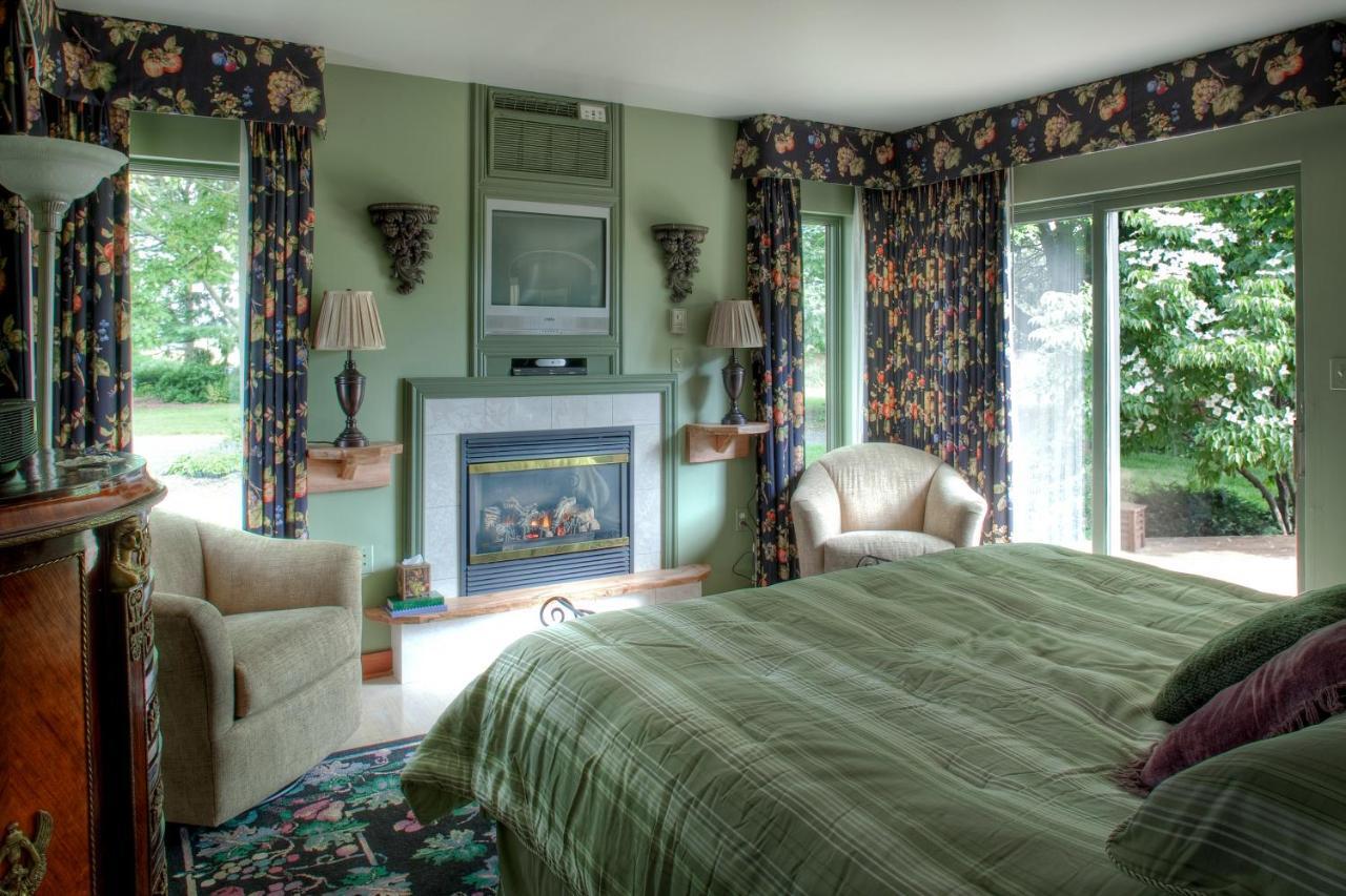 Twin Pine Manor Bed & Breakfast Ephrata Bagian luar foto